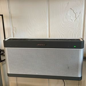 Bose Soundlink Bluetooth Speaker